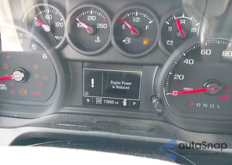 2021 Chevrolet Silverado 1500 4Wd Short Bed Custom z USA, uszkodzony, nr VIN 3GCPYBEK0MG370119